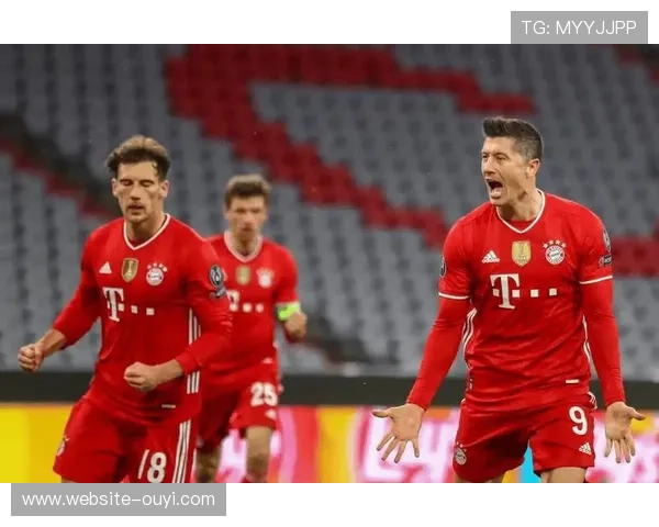 威悉球场承办拜仁对阵不莱梅焦点战，场地条件通过赛前检查