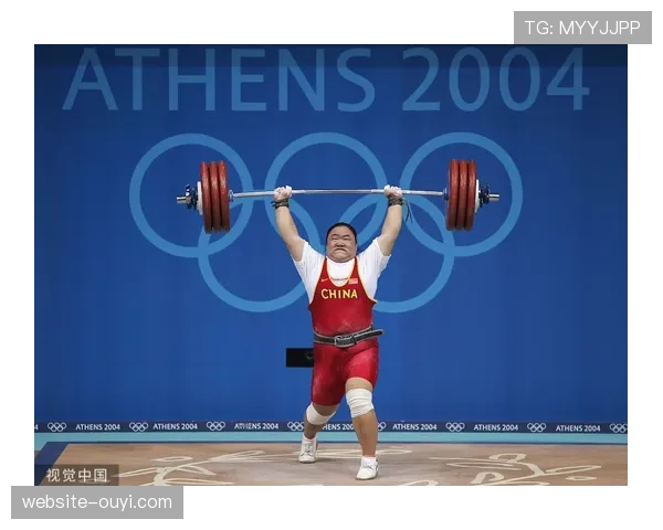 举重冠军参与社区健身指导,推广力量训练 举重冠军参与社区健身指导,推广力量训练